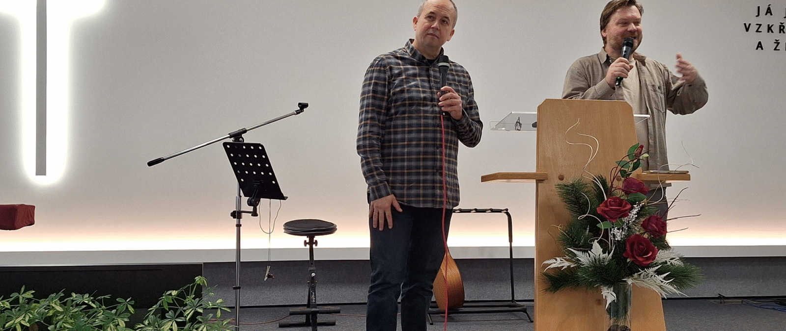 #nivoslider-yz1TD-2075-caption-1